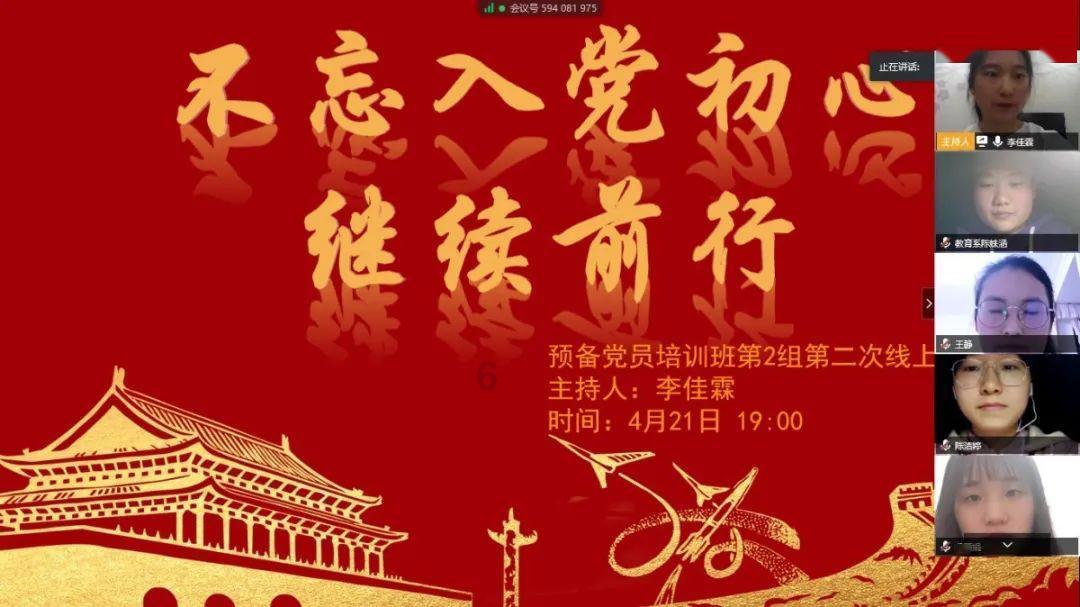 丈夫做好饭一遍遍趴窗看妻子回来没，在生活中，夫妻之间该如何增进感情？